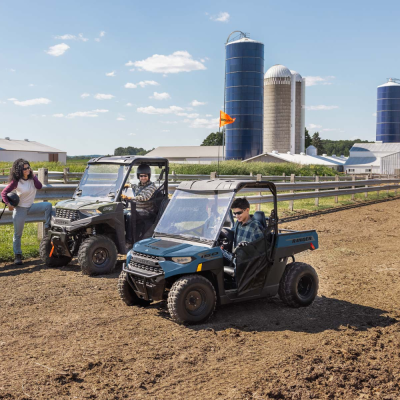 Polaris Ranger 150 EFI – SSV enfant sécurisé 150cc