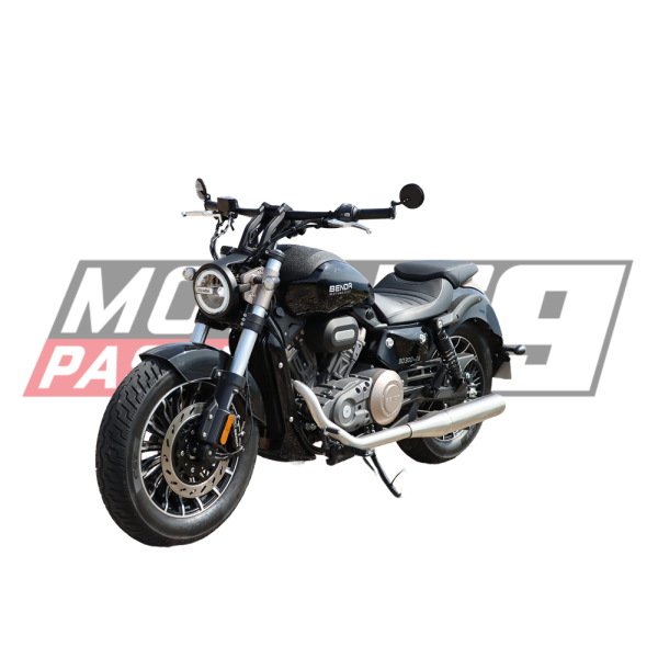 BENDA ROCK 125 & 300 – Custom bicylindre au style affirmé