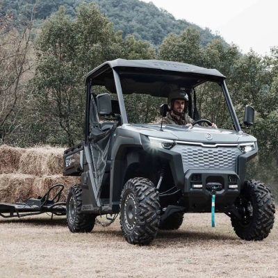 CFMOTO UFORCE 600 EV – UTV 100 % électrique | Autonomie 100 km | Benne 250 kg | 4x4