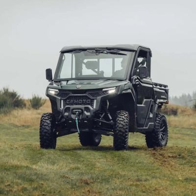 CFMOTO UFORCE 1000 PRO – UTV Premium 3 cylindres | Écran tactile | Benne électrique