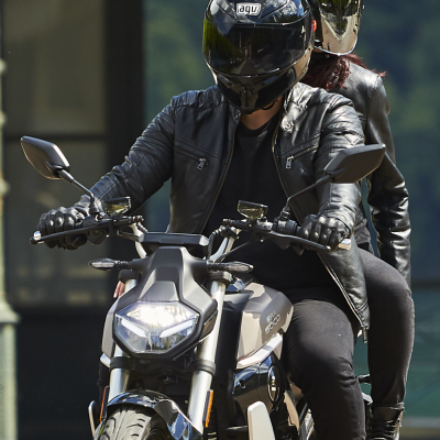 VMoto TS Street Hunter – Moto électrique 50cc | 120 km autonomie | 45 km/h | BSR